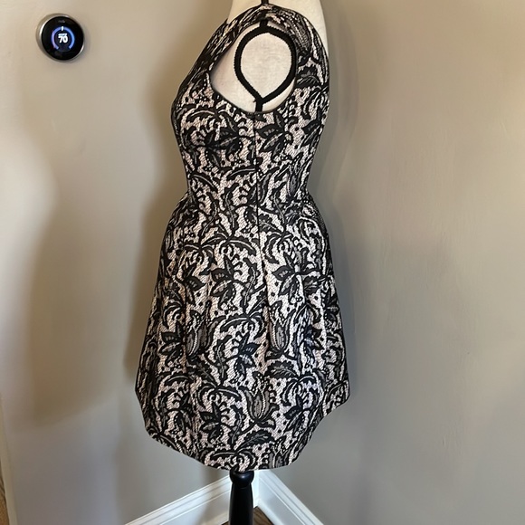 ZARA lace dress - Picture 5 of 8